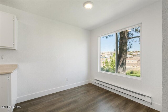 3903 Clear Acre Ln Apt 13, Reno, NV 89512 - photo 9