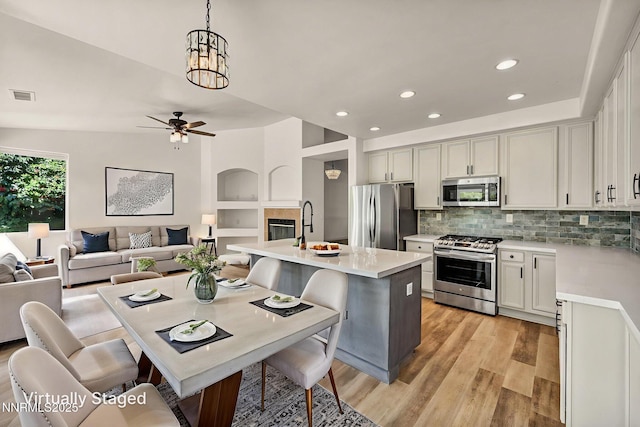 201 Sussex Pl, Carson City, NV 89703 - photo 3