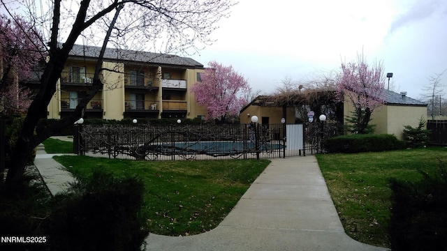 2450 Lymbery St Apt 107, Reno, NV 89509 - view of home's community featuring a swimming pool