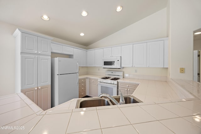 7706 Cerritos Cir, Sparks, NV 89436 - photo 12