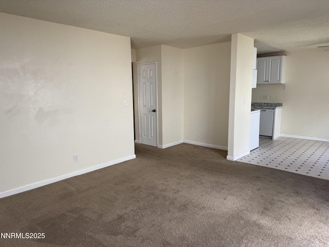 4600 Neil Rd Apt 33, Reno, NV 89502 - unfurnished living room featuring carpet flooring and a textured ceiling
