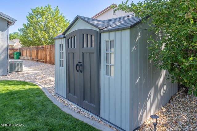 2605 Lerma Ct, Sparks, NV 89436 - view of shed with a fenced backyard
