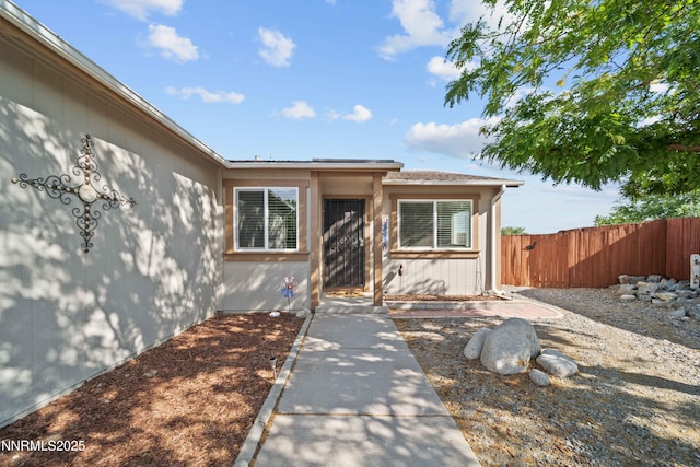 6340 E Choctaw Ct, Sun Valley, NV 89433 - entrance to property