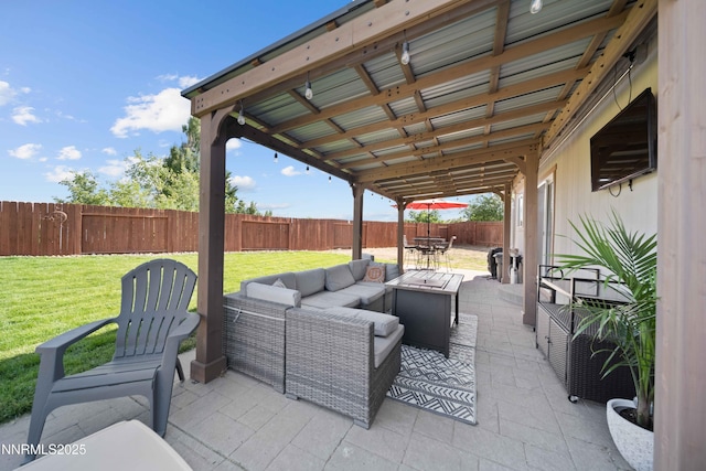 6340 E Choctaw Ct, Sun Valley, NV 89433 - fenced backyard featuring a patio, an outdoor living space, and outdoor dining area