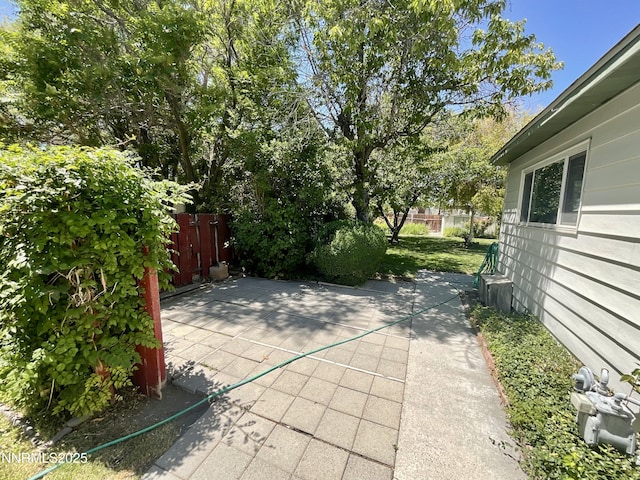 1685 Elmhurst Ave, Lovelock, NV 89419 - view of patio / terrace