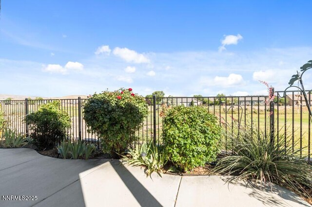 989 Peach Blossom Way, Sparks, NV 89436 - photo 18
