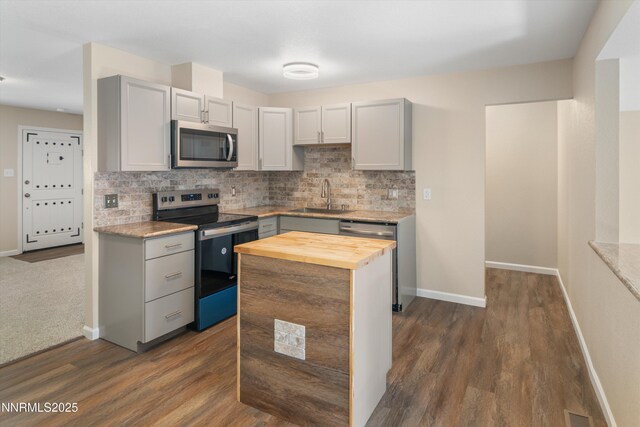 1355 Rayburn Dr, Reno, NV 89503 - photo 11