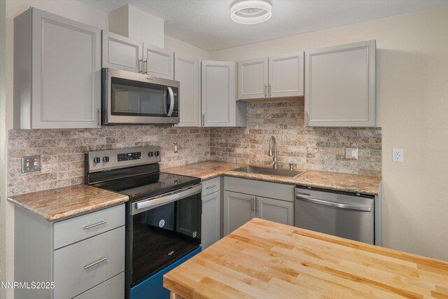 1355 Rayburn Dr, Reno, NV 89503 - photo 12