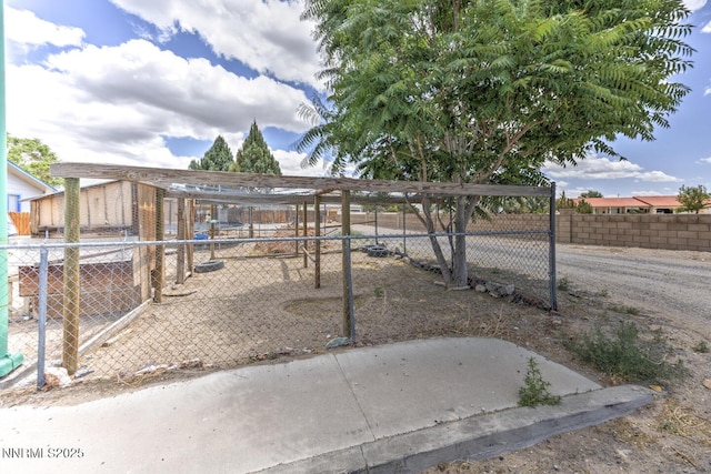 1021 Whitaker Ln, Fallon, NV 89406 - view of home's community featuring exterior structure and an outbuilding