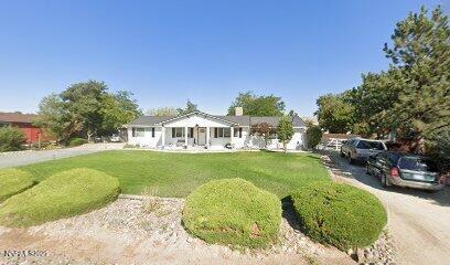 757 Pinto Cir, Gardnerville, NV 89410 - single story home featuring a front yard