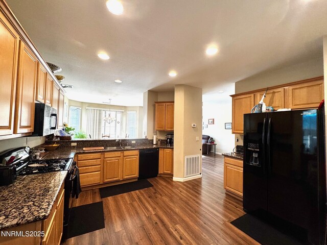 11044 Lamour Ln, Reno, NV 89521 - photo 5