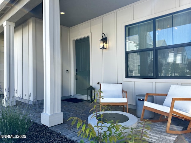 5454 Side Saddle Trl, Reno, NV 89511 - property entrance featuring board and batten siding