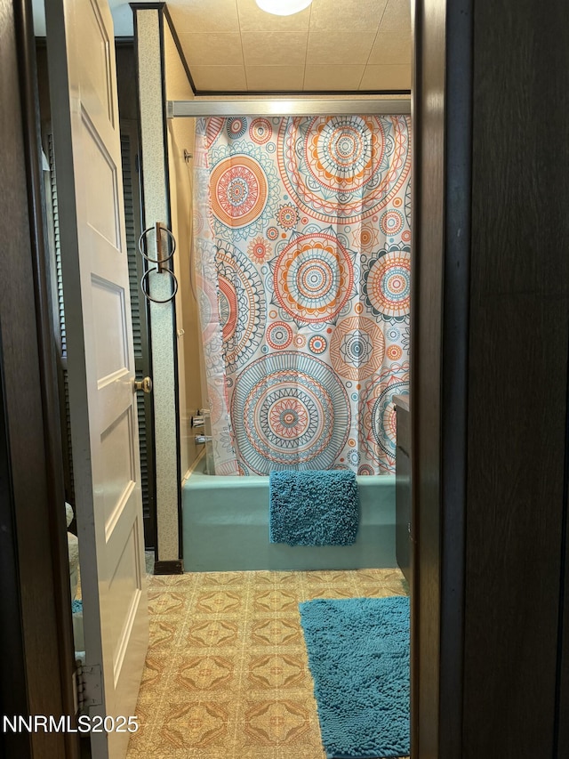 4 3rd St, Mcgill, NV 89318 - full bath featuring shower / bath combination with curtain