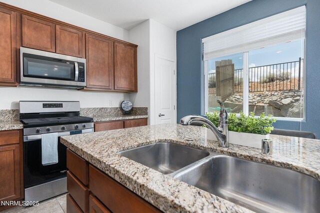 4808 Black Falcon Way, Sun Valley, NV 89433 - photo 9