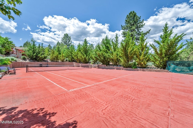 186 Carleton Ct, Reno, NV 89511 - view of tennis court with community basketball court