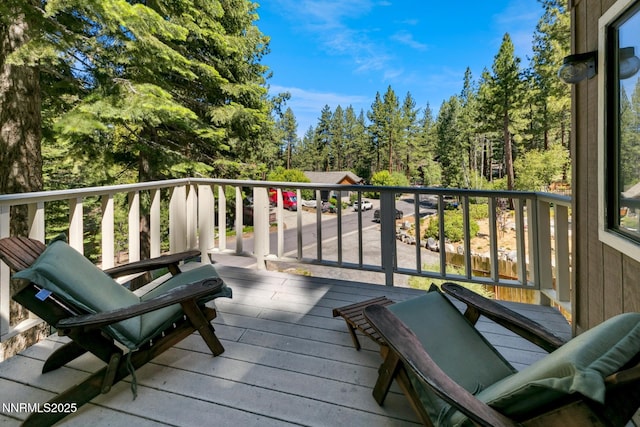 173 Hall Ct, Stateline, NV 89449 - view of deck