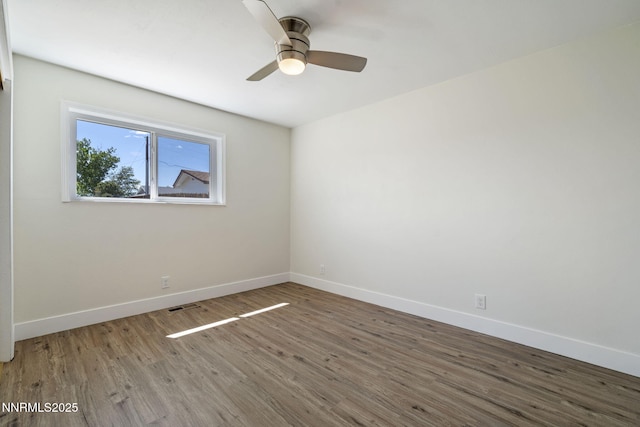 684 Carson River Dr, Fallon, NV 89406 - empty room featuring wood finished floors and a ceiling fan