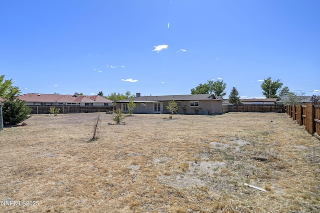 684 Carson River Dr, Fallon, NV 89406 - back of property with a fenced backyard