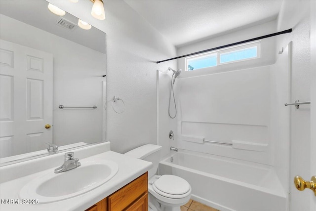 5476 Cabin Ct, Sun Valley, NV 89433 - bathroom with washtub / shower combination and vanity