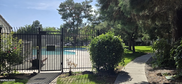 2111 Roundhouse Rd, Sparks, NV 89431 - gate featuring a community pool