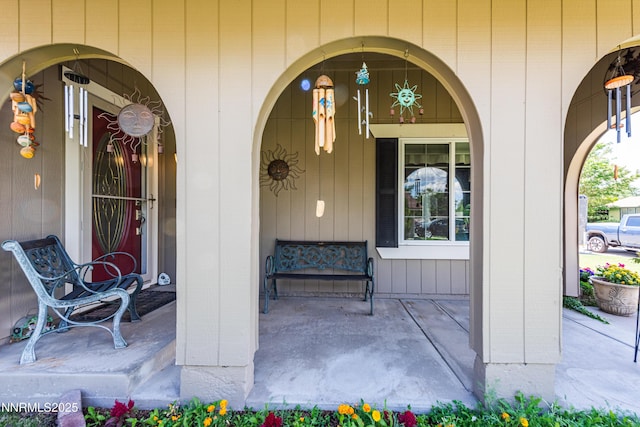 4130 Snowshoe Ln, Reno, NV 89502 - doorway to property featuring a porch