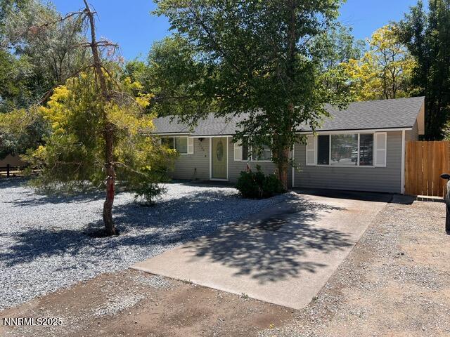 9180 Fremont Way, Reno, NV 89506 - ranch-style home with driveway