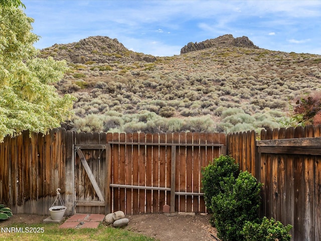 4325 Leeward Ln, Reno, NV 89502 - view of mountain backdrop