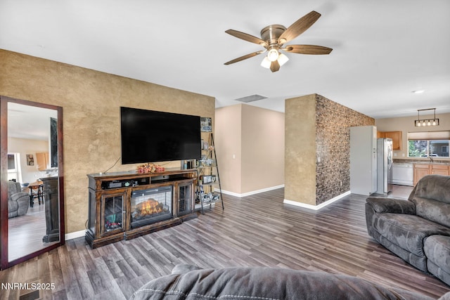 365 Orrcrest Dr, Reno, NV 89506 - photo 4