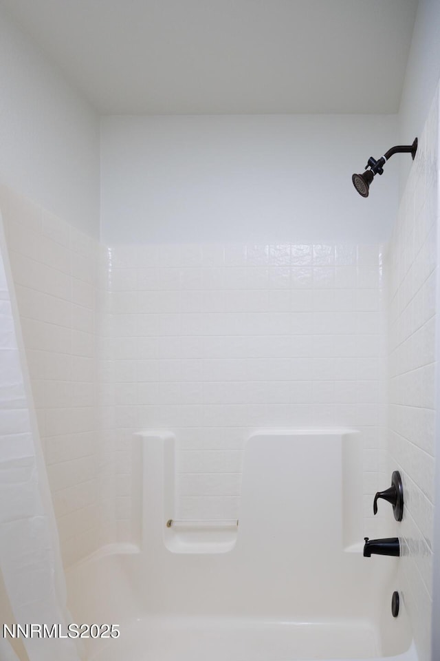 776 Kinsli St, Fallon, NV 89406 - bathroom with shower / bath combo with shower curtain