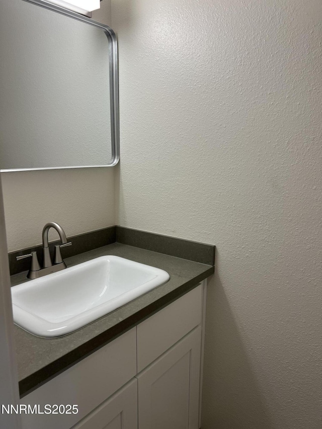 385 Smithridge Park Unit 3Ut4Lt, Reno, NV 89502 - bathroom with vanity
