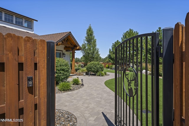 1777 N Winnie Ln, Carson City, NV 89703 - photo 2