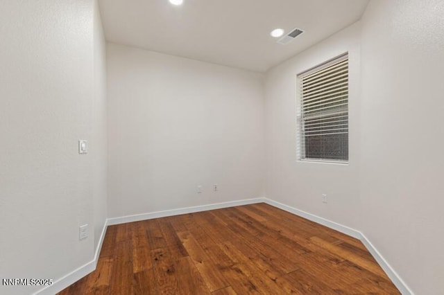 1460 Waterloo Dr, Reno, NV 89509 - unfurnished room with dark wood-style floors and recessed lighting