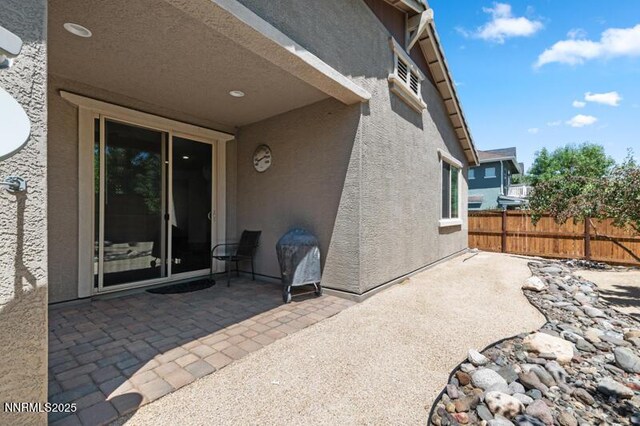 1460 Waterloo Dr, Reno, NV 89509 - view of patio