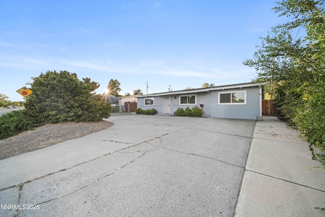 1006 Greenbrae Dr, Sparks, NV 89431 - photo 2