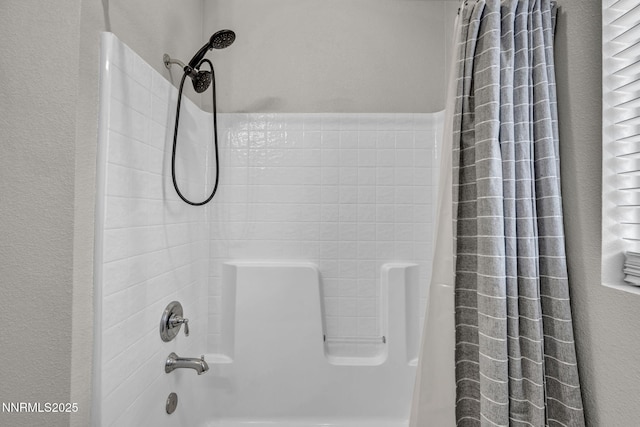 776 Great Basin Ln, Fallon, NV 89406 - full bath featuring shower / bathtub combination with curtain