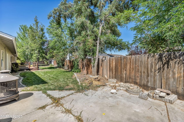 1419 Leonard Rd, Gardnerville, NV 89460 - fenced backyard with a patio and a deck