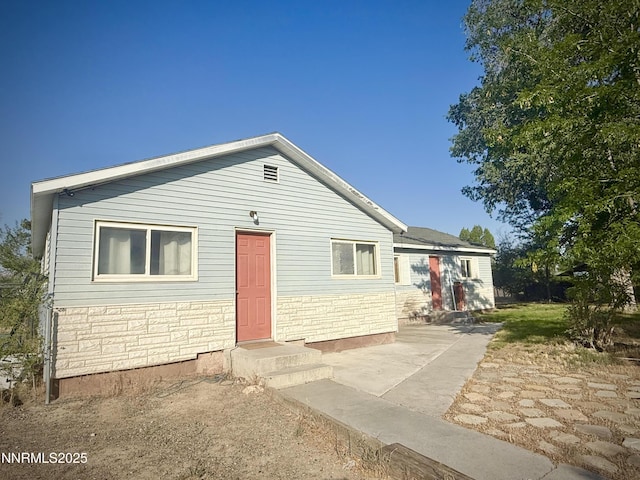 195 Pleasant Hill Dr, Battle Mountain, NV 89820 - photo 2