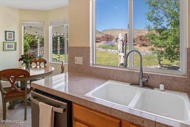 4456 White Fish Dr, Reno, NV 89511 - photo 14