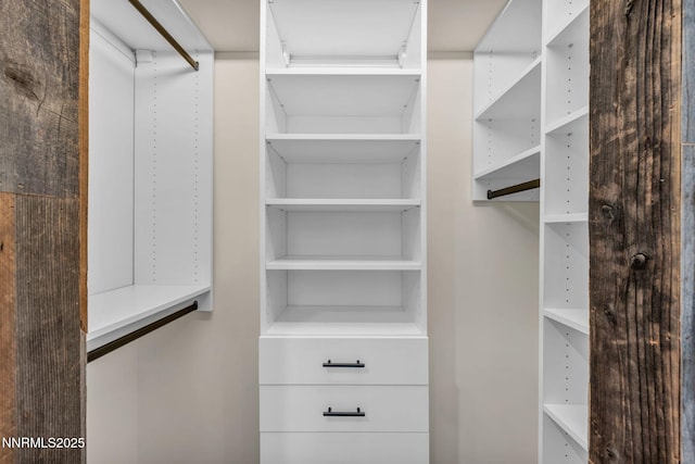 116 Cypress Way, Stateline, NV 89449 - view of walk in closet