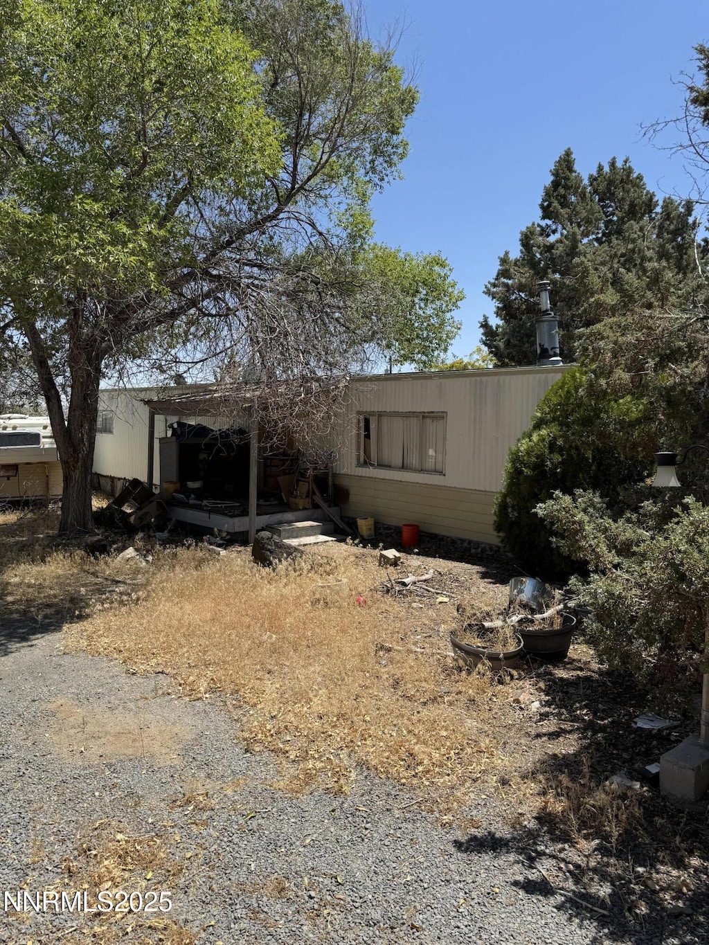 6310 Leon Dr, Sun Valley, NV 89433 - photo 2