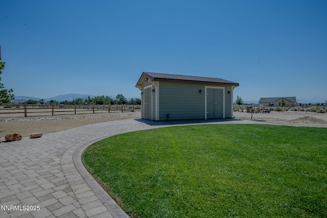 1725 Grandview Pkwy, Minden, NV 89423 - view of yard featuring an outbuilding and a mountain view