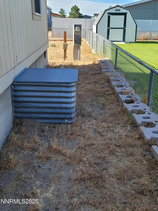 3340 Moon Ln, Winnemucca, NV 89445 - exterior view of a fenced backyard