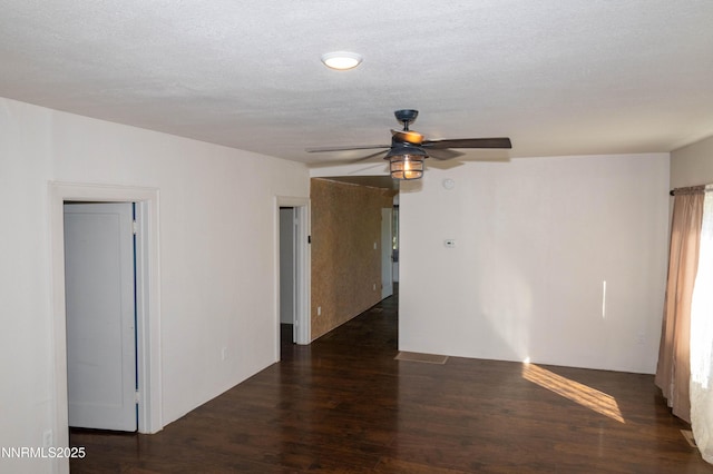 406 W 5th St, Winnemucca, NV 89445 - spare room with wood finished floors and a ceiling fan