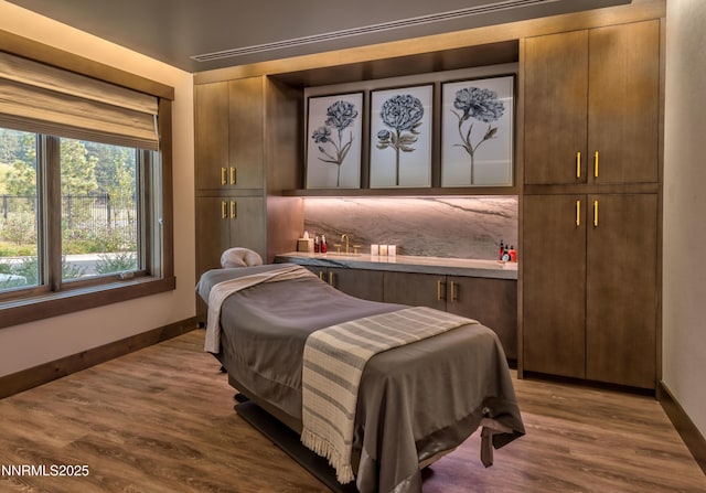 17 Beach Club Dr Unit 214, Stateline, NV 89449 - bedroom featuring baseboards and dark wood-type flooring