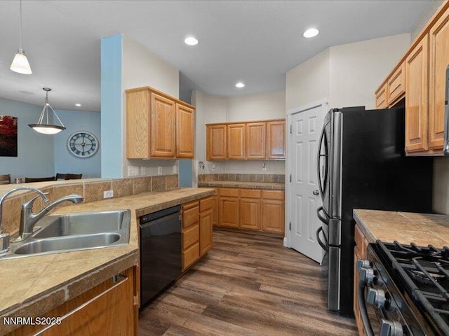 794 Canary Cir, Fernley, NV 89408 - photo 15