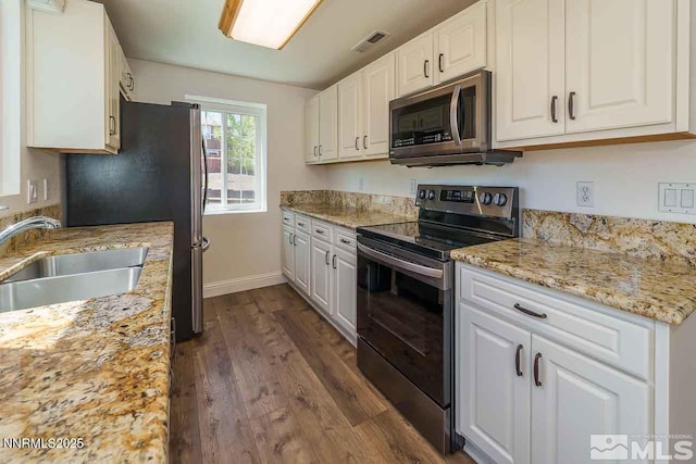17105 Garnet Dr, Reno, NV 89508 - photo 6