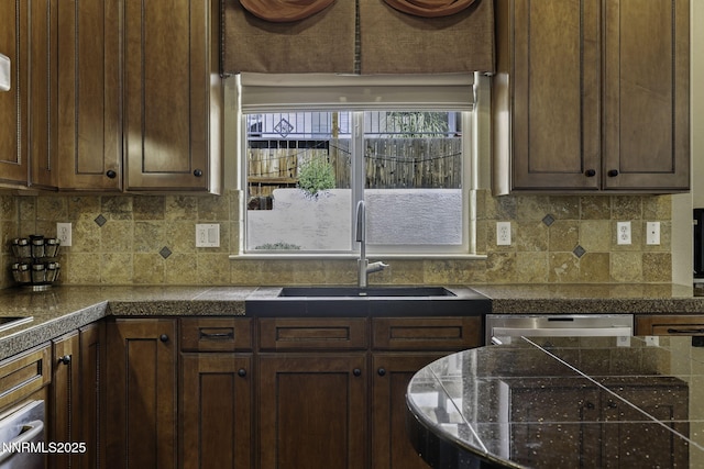 1744 Cloud Peak Dr, Sparks, NV 89436 - photo 25