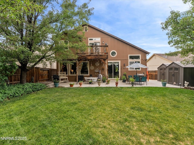 1353 Winnies Ln, Fernley, NV 89408 - photo 5