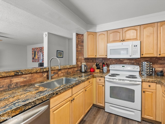 11165 White Sage Dr, Reno, NV 89506 - photo 15