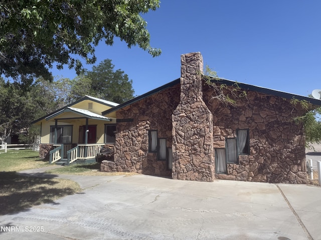 2350 Mount View Dr, Fallon, NV 89406 - photo 1